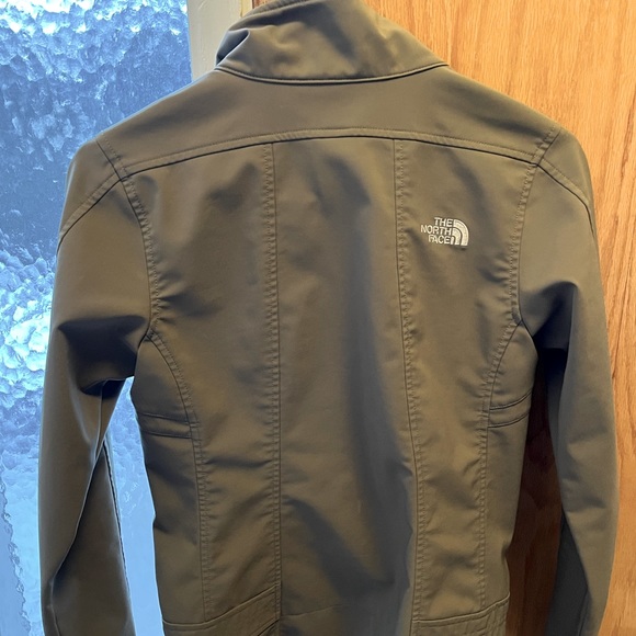 North Face Jacket - Picture 2 of 5